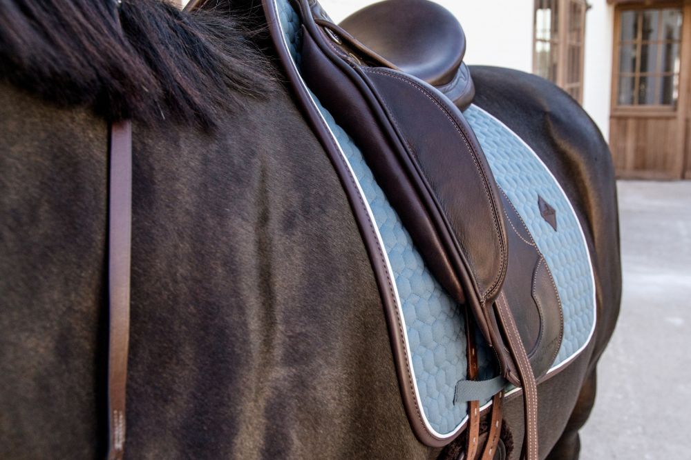 KENTUCKY® HORSEWEAR Schabracke Classic Leder Dressur, dusty blue
