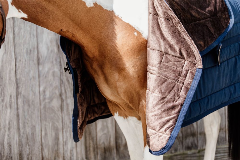 KENTUCKY® HORSEWEAR Unterdecke Skin Friendly mit Halsteil 150 g