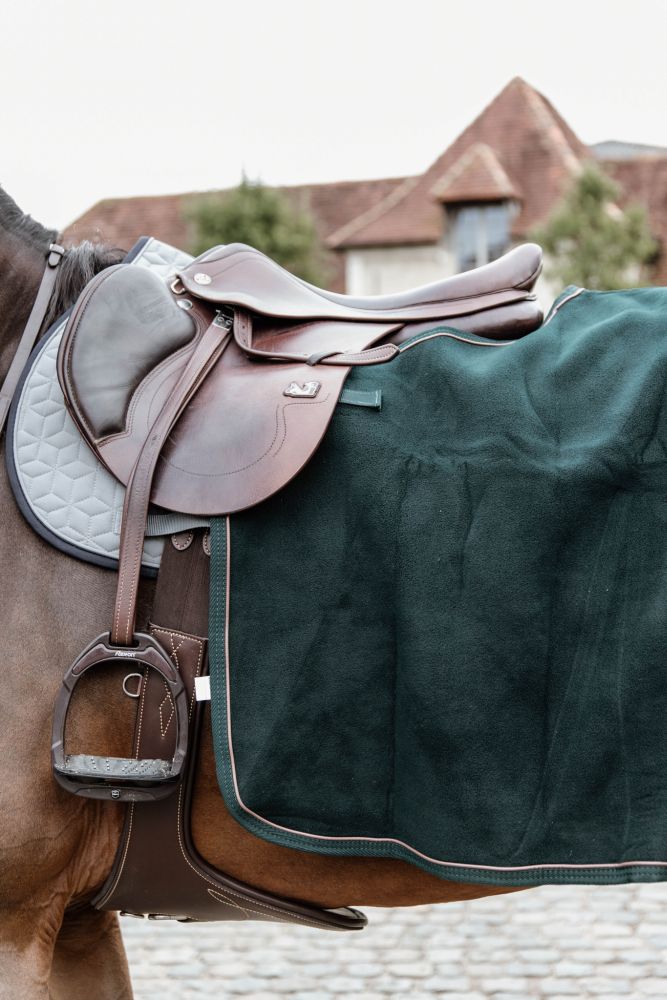 KENTUCKY® HORSEWEAR Ausreitdecke Quadrat Heavy Fleece, pinien-grün