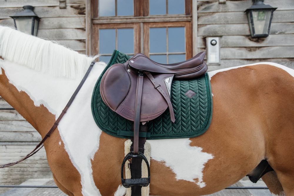 KENTUCKY® HORSEWEAR Schabracke Velvet Pearls Springen, pinien-grün