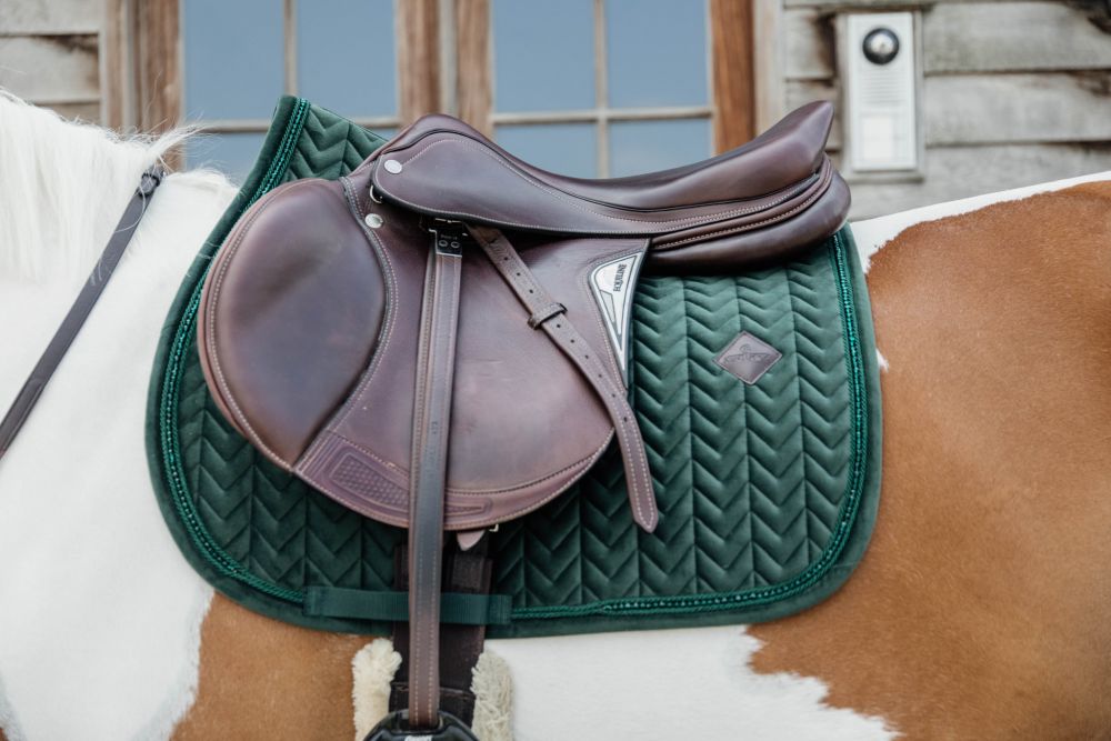 KENTUCKY® HORSEWEAR Schabracke Velvet Pearls Springen, pinien-grün