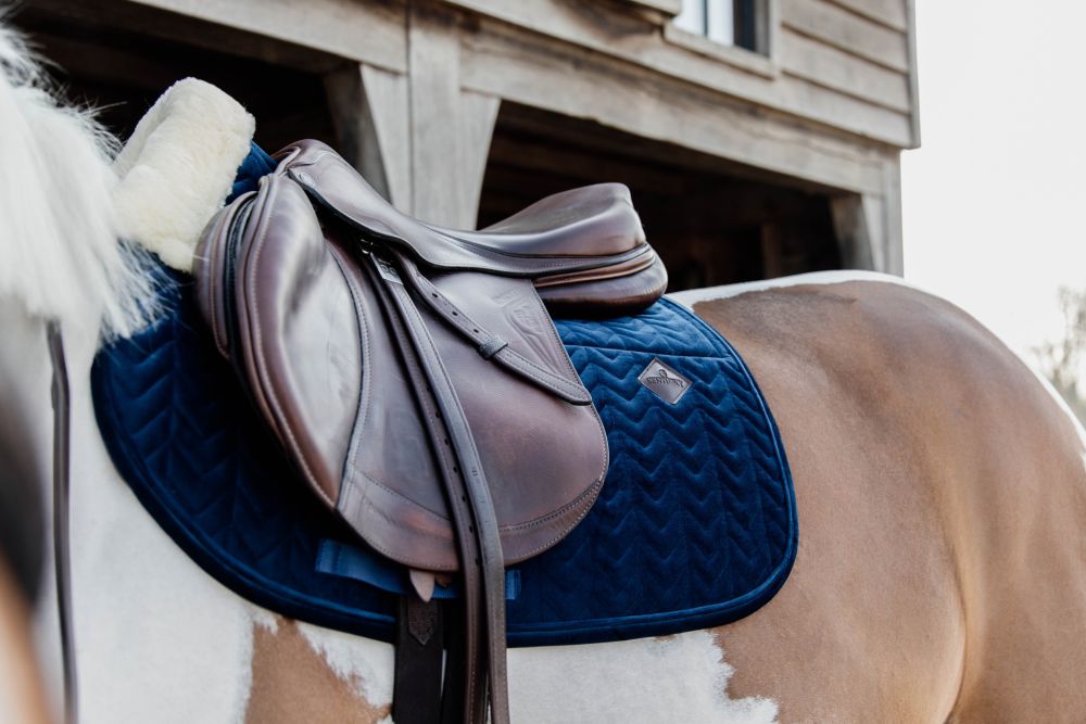 KENTUCKY® HORSEWEAR Skin Friendly Schabracke Velvet Springen, marine