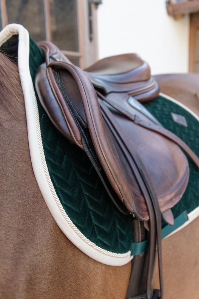 KENTUCKY® HORSEWEAR Schabracke Velvet Contrast Springen, pinien-grün