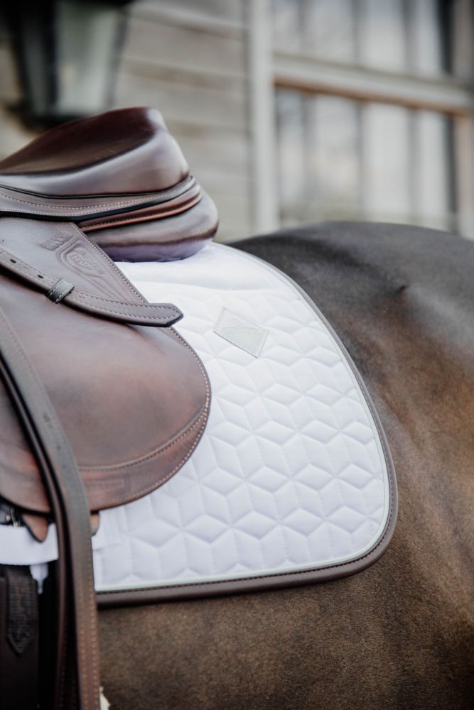 KENTUCKY® HORSEWEAR Skin Friendly Schabracke Springen, weiß