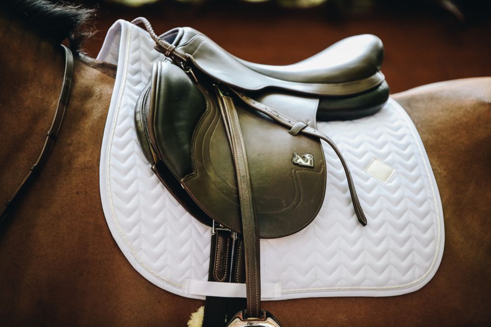 KENTUCKY® HORSEWEAR Schabracke Fishbone Springen, weiß