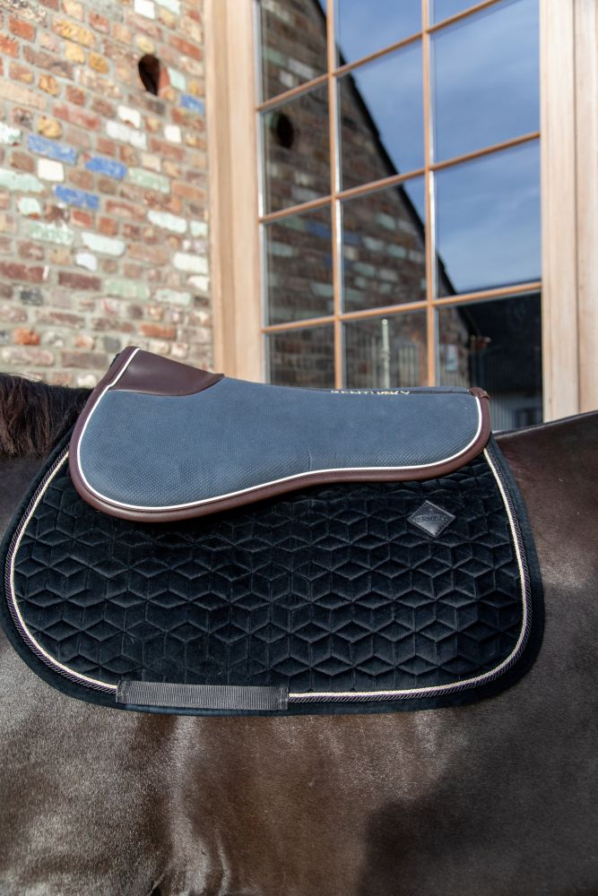 KENTUCKY® HORSEWEAR Sattelpad Absorb, marine/weiß/braun