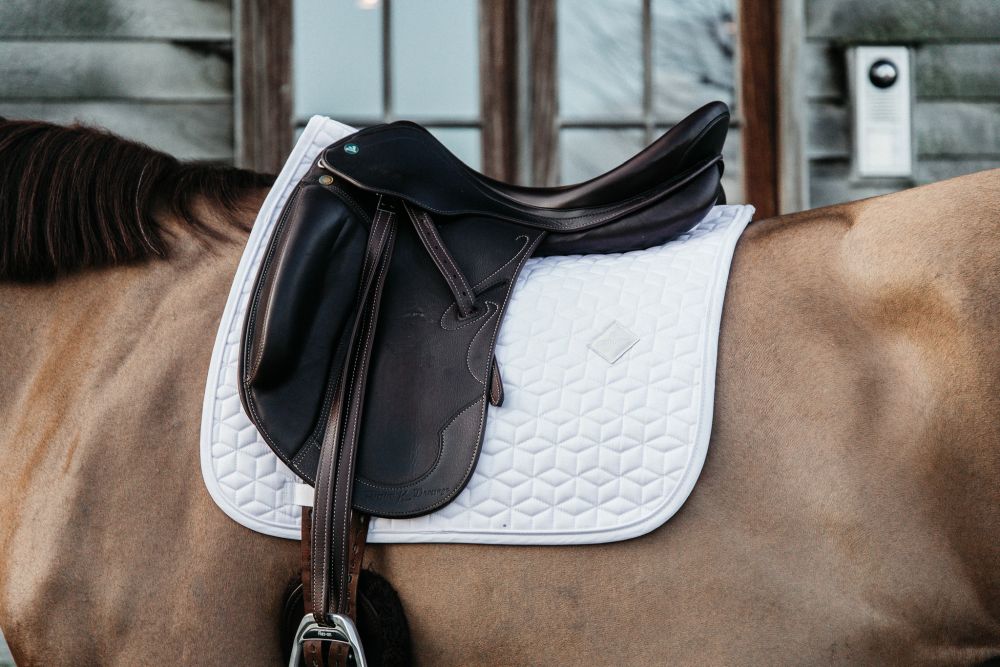 KENTUCKY® HORSEWEAR Schabracke Classic Dressur, weiß