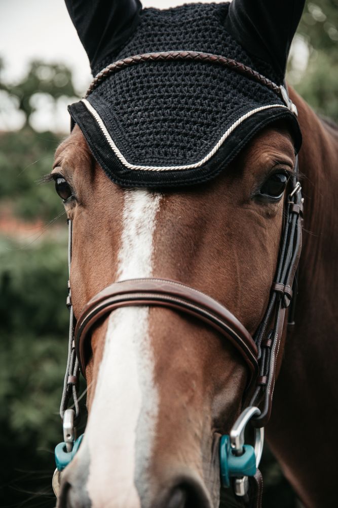KENTUCKY® HORSEWEAR Fliegenhaube Wellington Cord, schwarz
