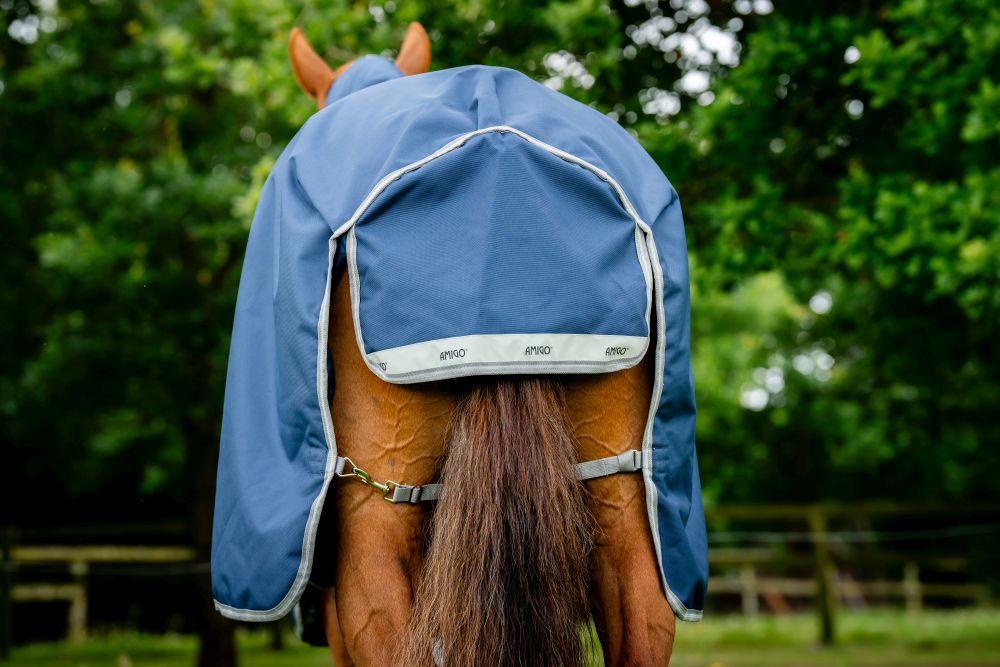 HORSEWARE® Amigo® Bravo 12 Plus Bundle Turnout, 50 g (+ 100 g & 200 g Liner), navy/titanium 