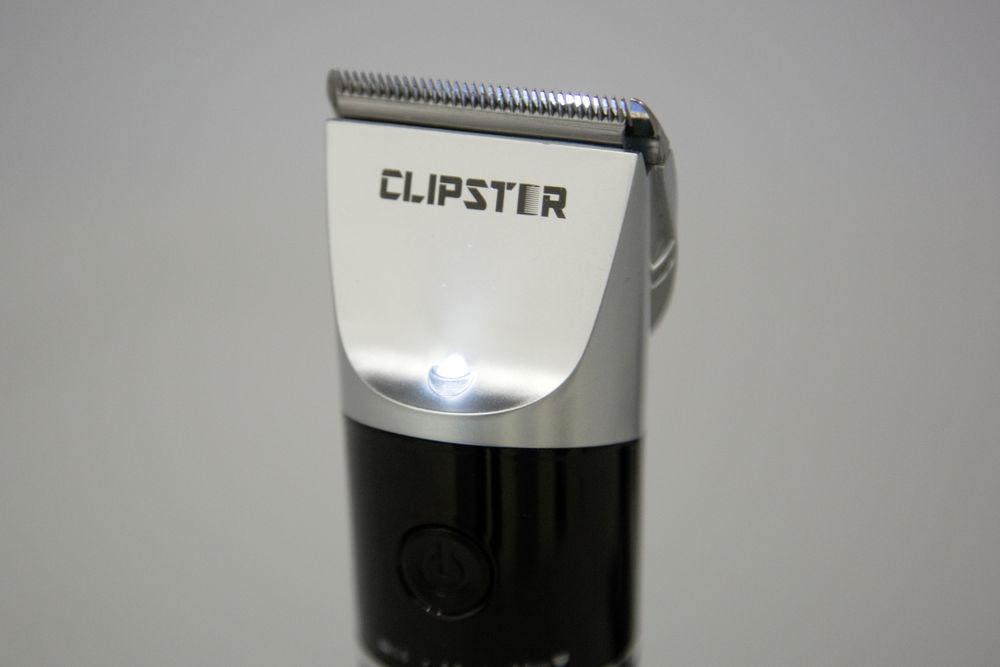 CLIPSTER Akkuschermaschine DeloX mit Scherkopf