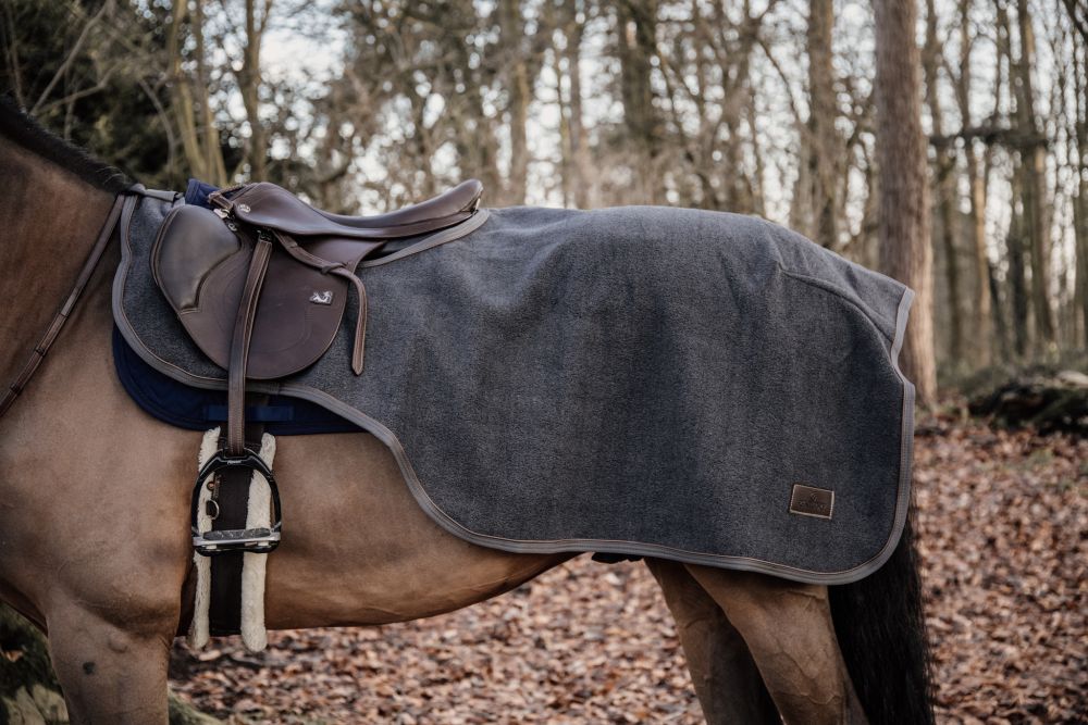 KENTUCKY® HORSEWEAR Ausreitdecke Heavy Fleece, dunkelgrau