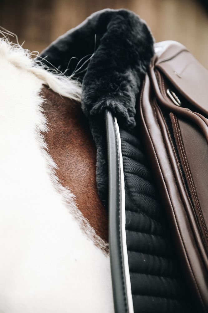 KENTUCKY® HORSEWEAR Skin Friendly Schabracke Dressur, schwarz