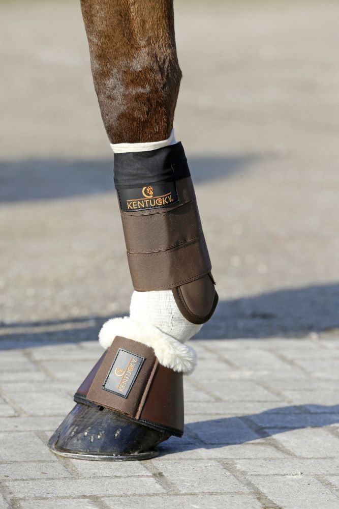 KENTUCKY® HORSEWEAR Tenton Grip Bandagenstrumpf, beige