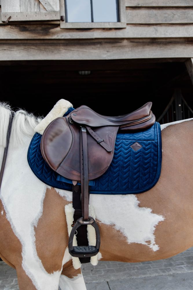 KENTUCKY® HORSEWEAR Skin Friendly Schabracke Velvet Springen, marine