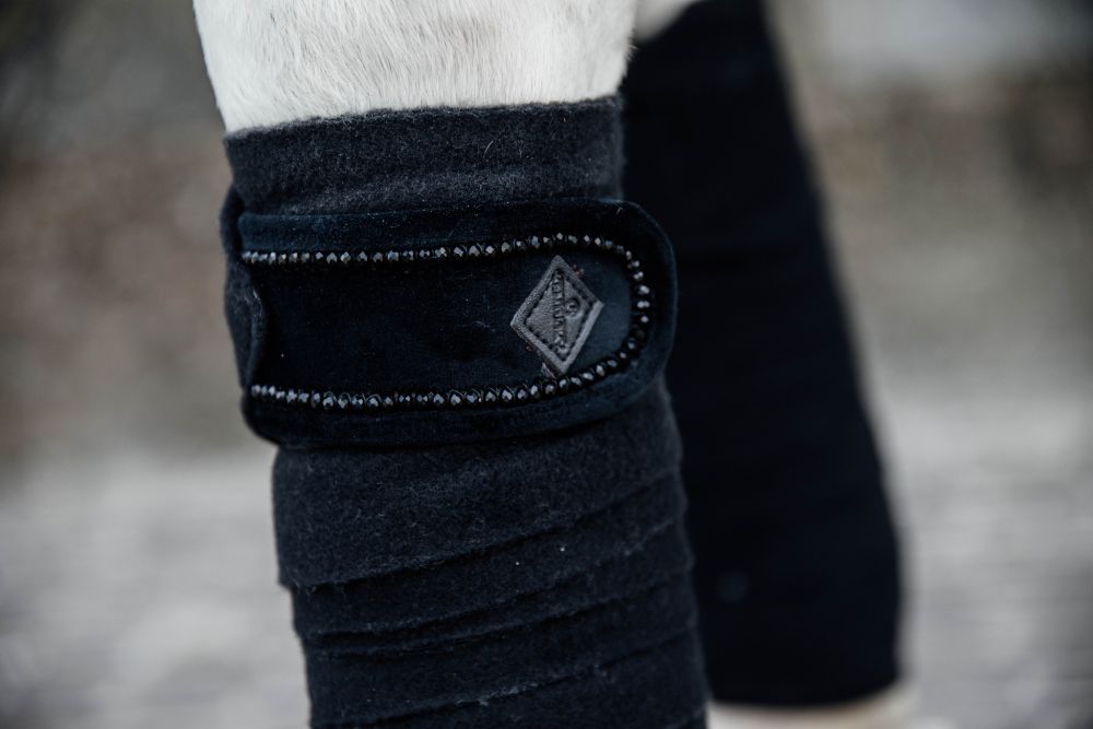 KENTUCKY® HORSEWEAR Fleece-Bandagen Velvet Pearls, 4er-Set, schwarz