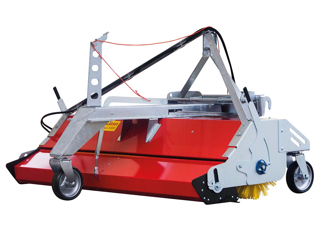 WESTERMANN Anbaukehrmaschine "Optimal" 2300 "Front"