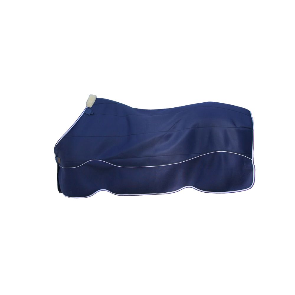 Turnoutdecke Comfort 3D Fleece Liner in Navy mit weißer Biese und hellem Widerristpolster, Seitenansicht.