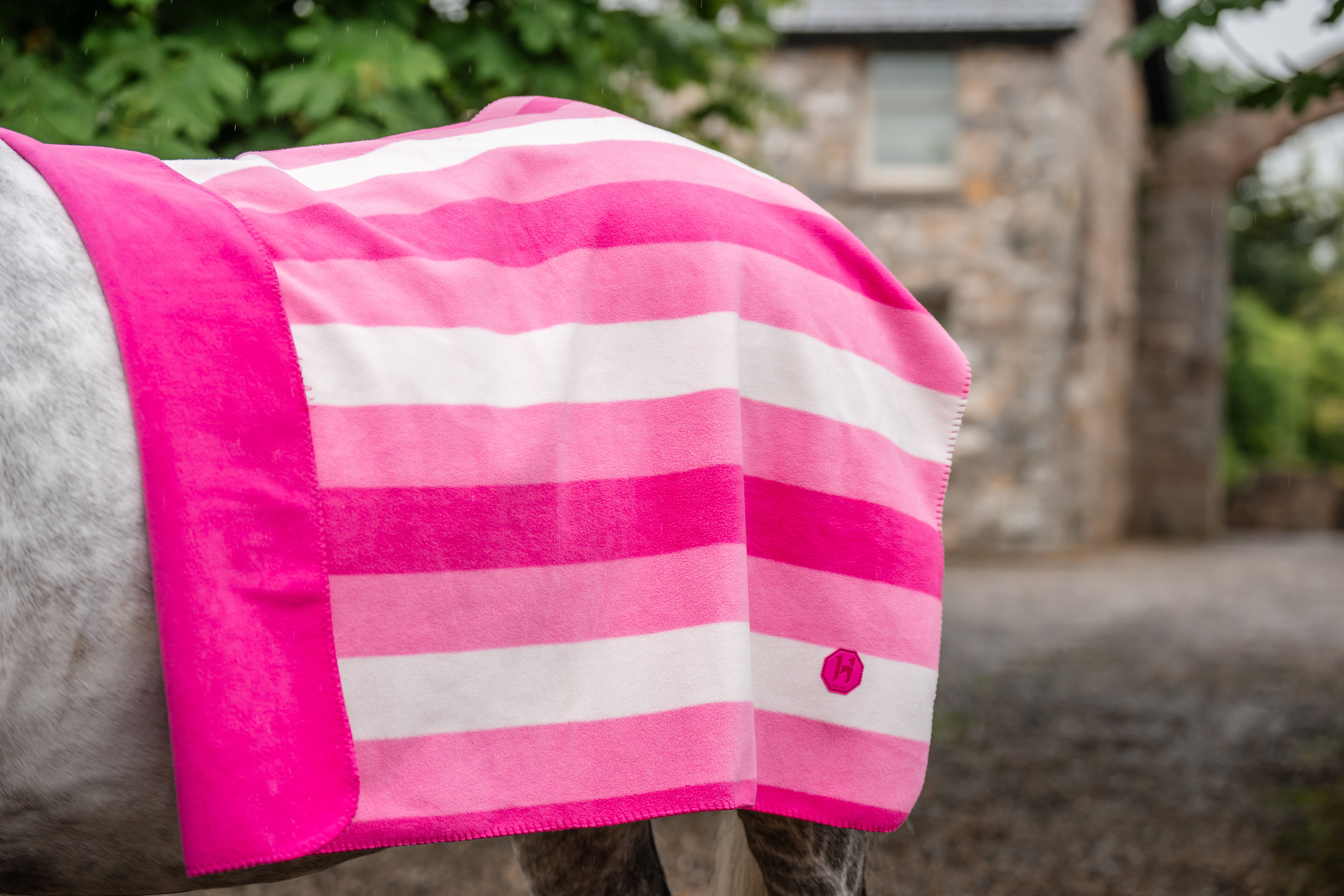 HORSEWARE® Newmarket Fleece Square, witney/pink