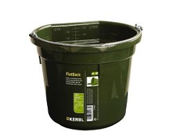 Futtertröge und Eimer